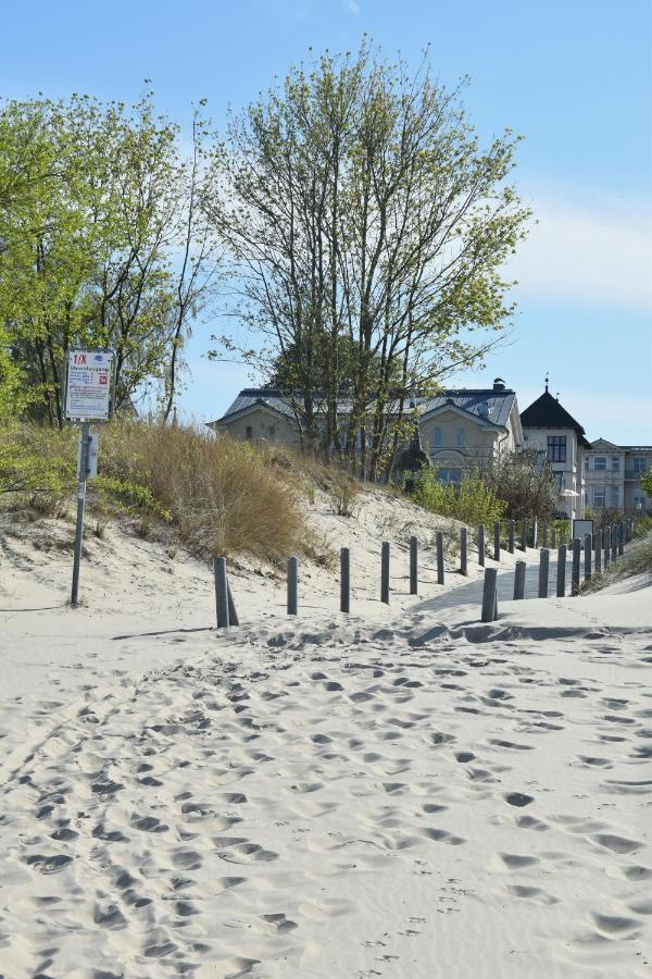 Villa Am Strand Heringsdorf  Exterior photo